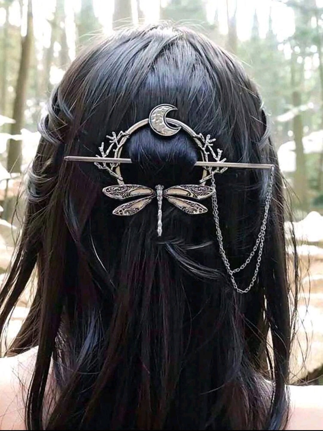 Pasador para Cabello Gótico con Luna, Mariposa y Cadenas